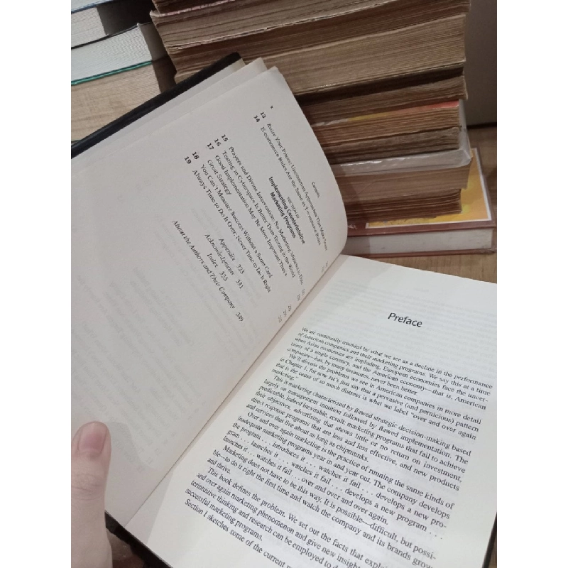 Counterintuitive marketing - Kevin J. Clancy, Peter C. Krieg 777133