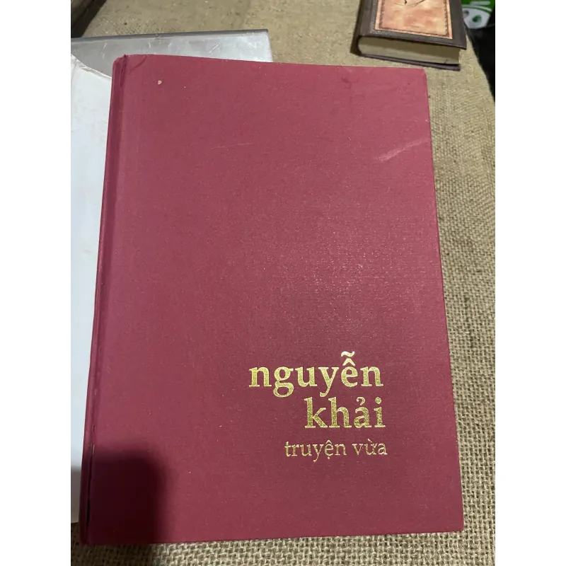 NGUYỄN KHẢI TRUYỆN VƯA, GẦN 500 TRANG, 570356