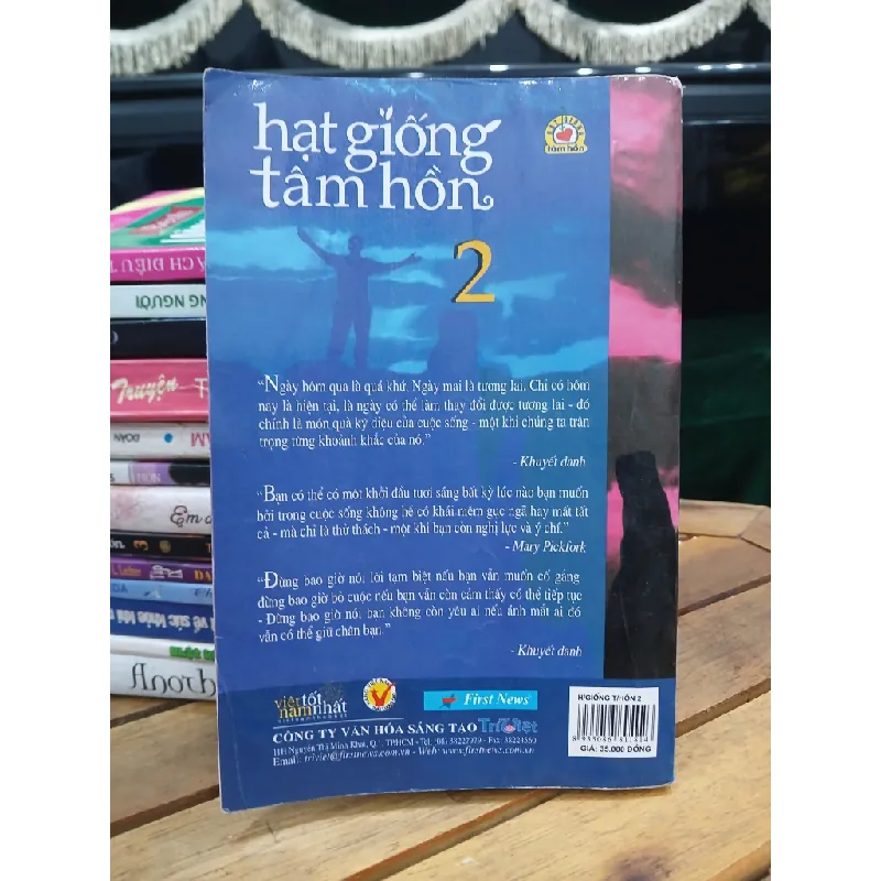 Cho lòng dũng cảm và tình yêu cuộc sống (Hạt giống tâm hồn – Tập 2) — First News – Trí Việt 577710