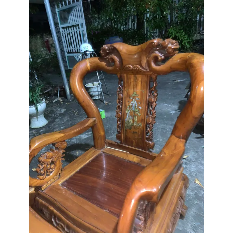 Cần bán 1 bộ bàn ghế với tủ thờ+bộ chân lư lớn 719541