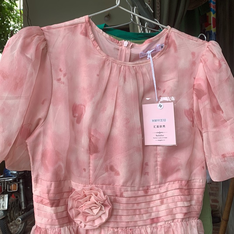 Váy chất liệu vải voan mềm sịn. Size m 193186