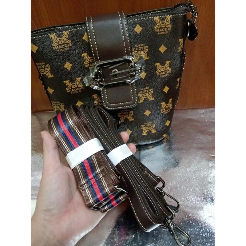 TÚI NỮ DÁNG GIỎ XINH 463570