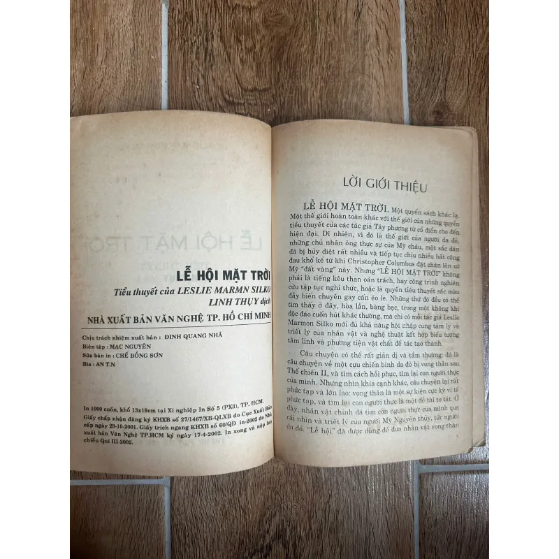 Lễ Hội Mặt Trời - Ceremony Leslie Marmon Silko 745461