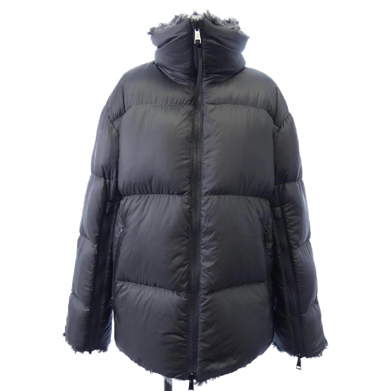 Áo khoác lông vũ MONCLER 640646
