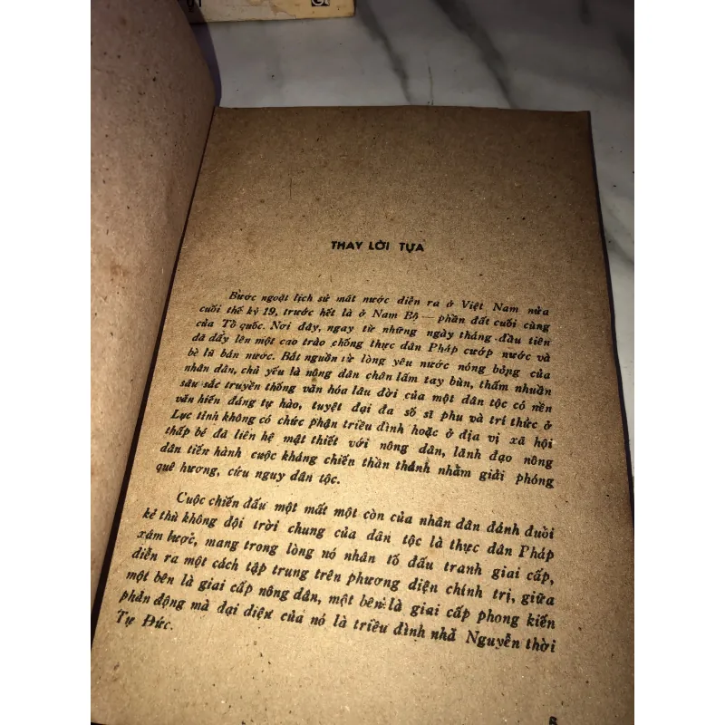 Phan văn trị cuộc đời và tác phẩm - Nguyễn Khăc Thuần  990644