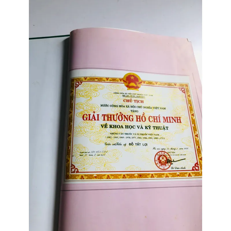 2. 📚 NHỮNG CÂY THUỐC VÀ VỊ THUỐC VIỆT NAM – Đỗ Tất Lợi Bìa cứng, khổ to, 1.272 trang 557999