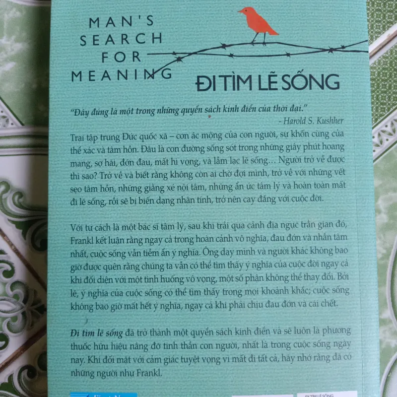 Đi tìm lẽ sống 1028107