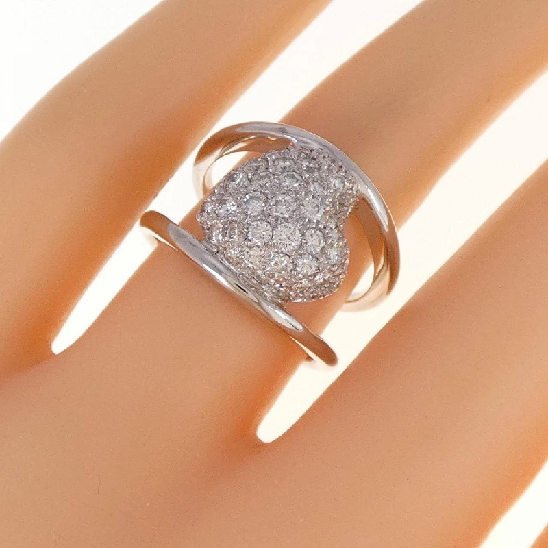 Nhẫn kim cương hình trái tim K18WG 1.01CT 673143