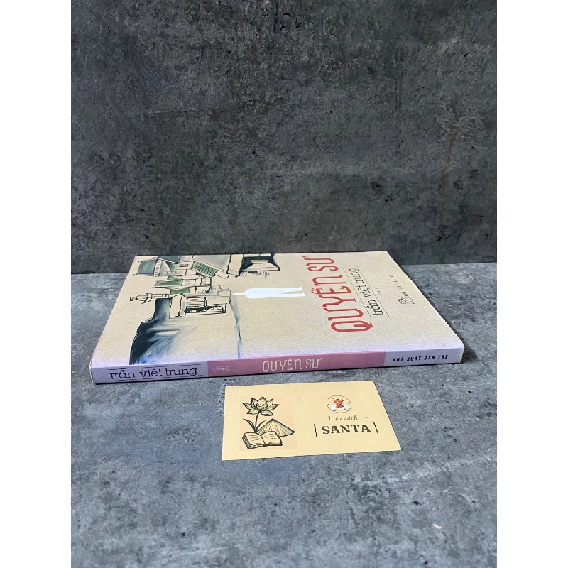 Quyền sư- Trần Việt Trung- sách lưu kho chưa qua sd,giấy xốp có ố nhẹ 788736