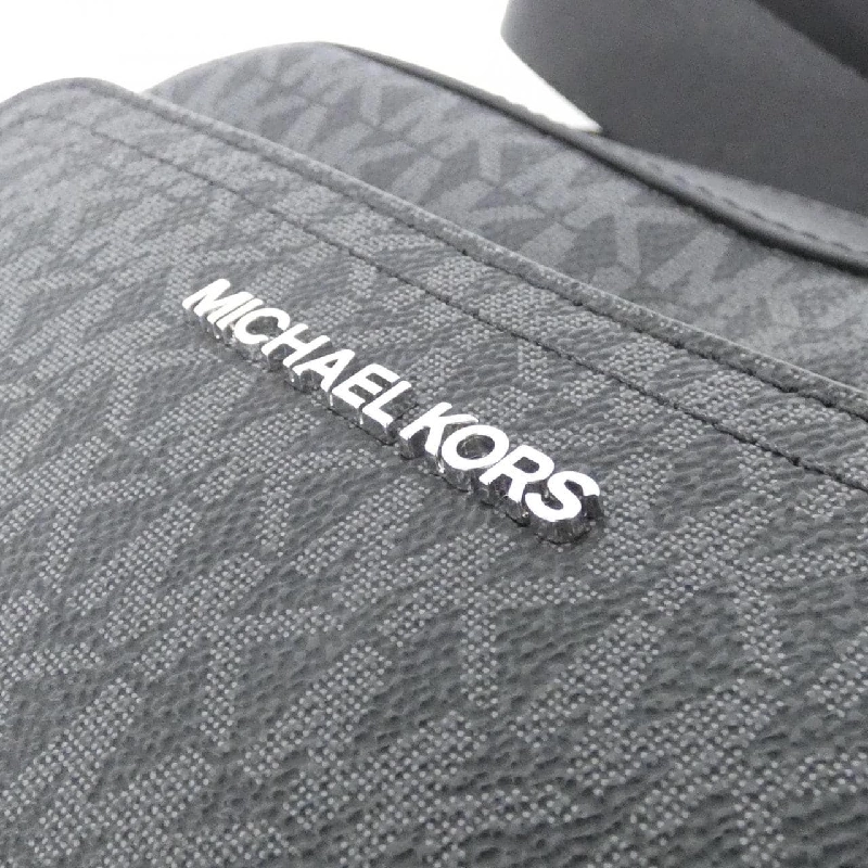 Túi đeo vai COOPER 37F4LCOC6U của Michael Michael Kors - Hàng hiệu Chính hãng 802475