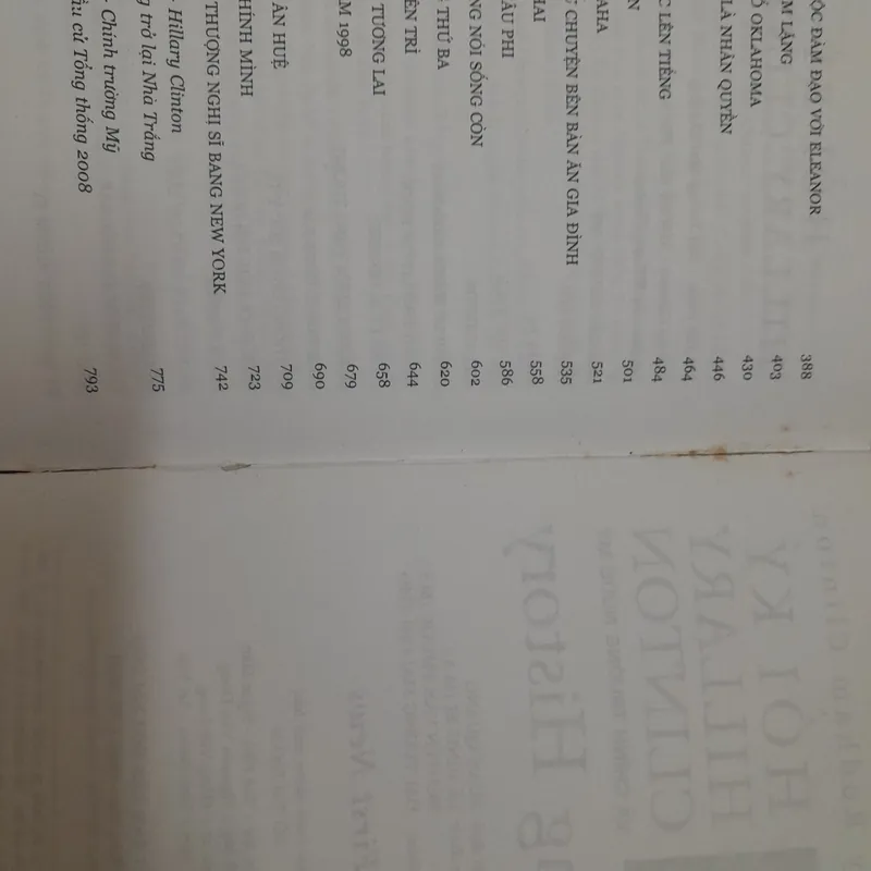 Hồi ký Hallary Clinton và chính trường nước Mỹ 570028