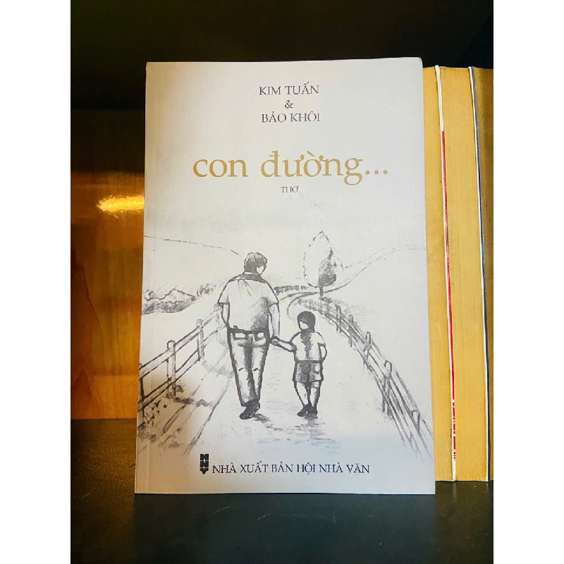 Con đường ... / Kim Tuấn ; Bảo Khôi Sách văn học VAVO3101 790046