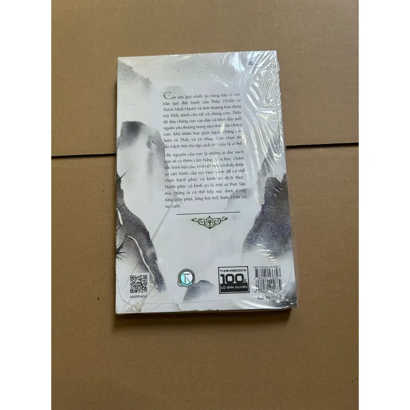 Áo vách núi - Chân Đẳng Nghiêm 747610