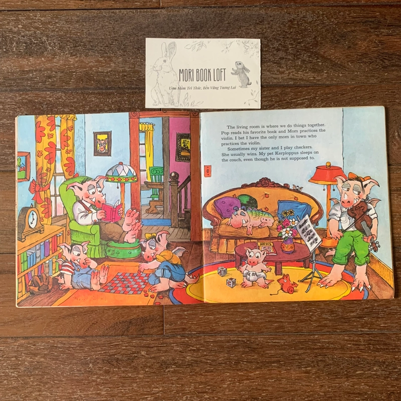 Sách tranh tiếng anh Little Monster at Home, Used, Minh họa cổ điển 478683