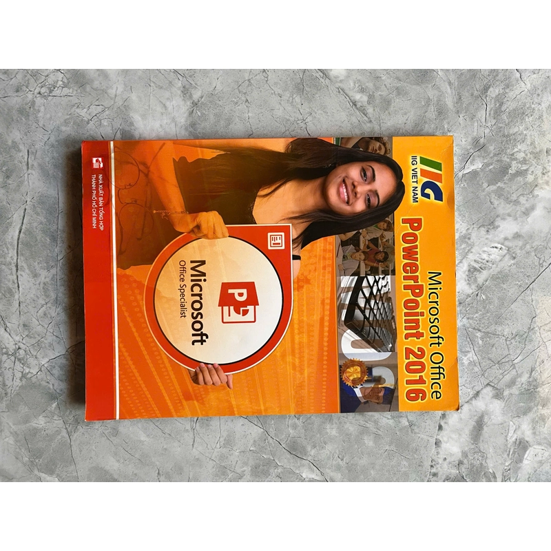 TỰ HỌC MICROSOFT OFFICE POWERPOINT 2016 528666