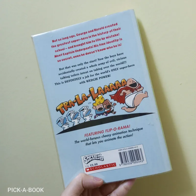 Truyện tranh Tiếng Anh vui nhộn cho trẻ em Captain Underpants: Talking Toilets 992011