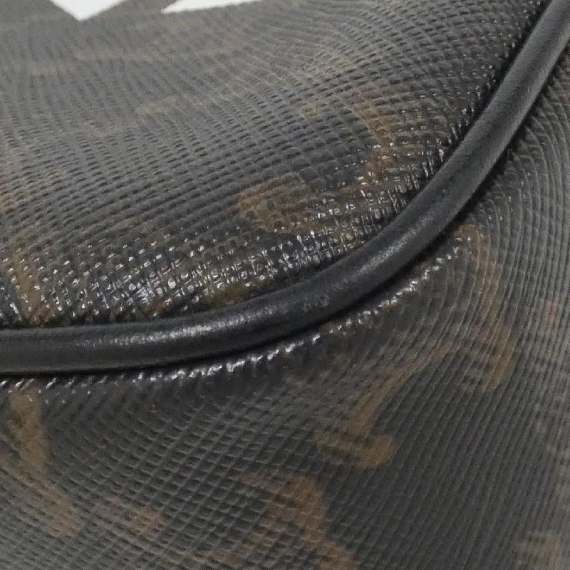 Túi xách đeo vai Celine Medium Messenger 194502CIM - Hàng hiệu Authentic 768336