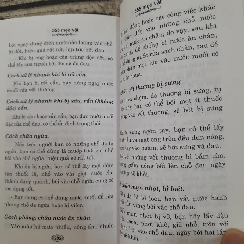 Sách 555 mẹo vặt cho công việc cuộc sống hằng ngày. Anh Thư biên soạn 706822