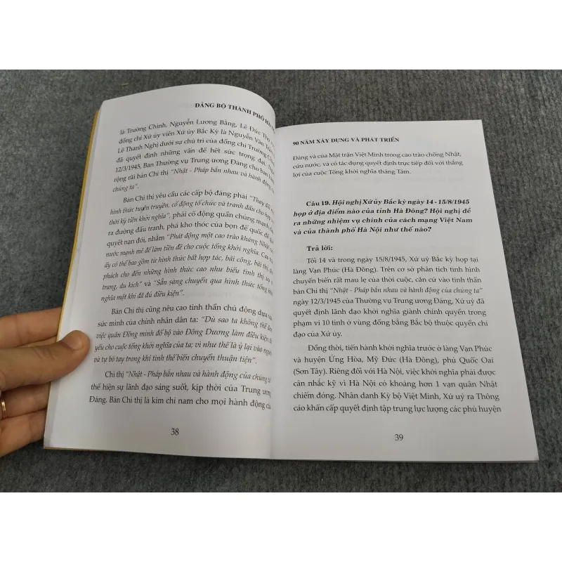 ĐẢNG BỘ THÀNH PHỐ HÀ NỘI 90 NĂM XÂY DỰNG VÀ PHÁT TRIỂN 993183