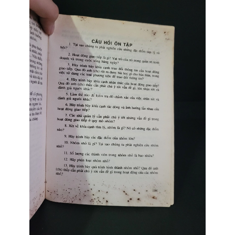 Tâm lý học trong quản trị mới 80% bẩn bìa, ố, mốc 1998 PTS Vũ Thị Phượng HCM3004 QUẢN TRỊ 924724