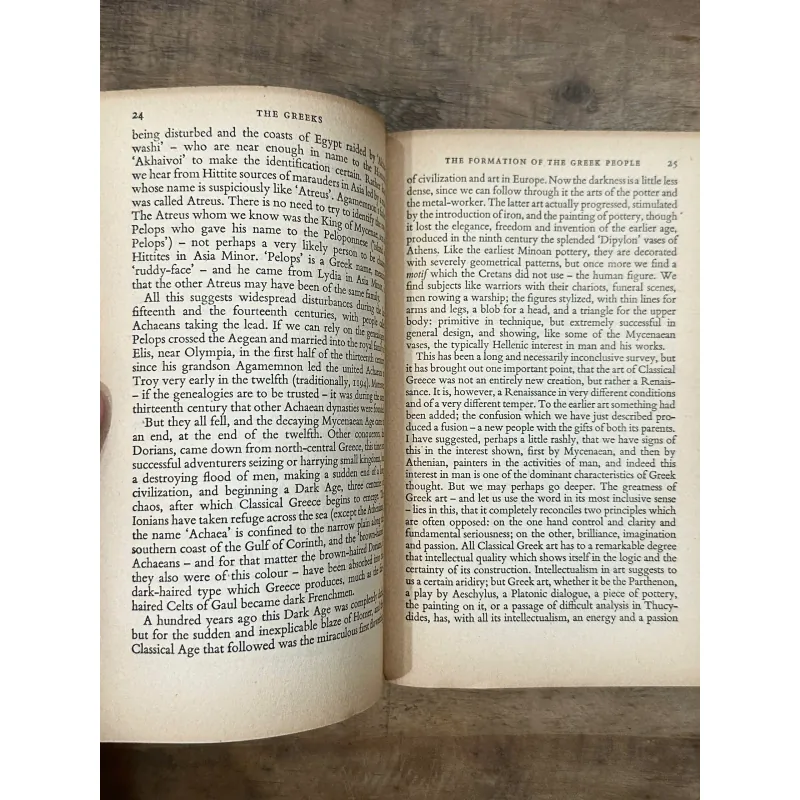 The Greeks (Bìa 2) - H. D. F. Kitto 736365