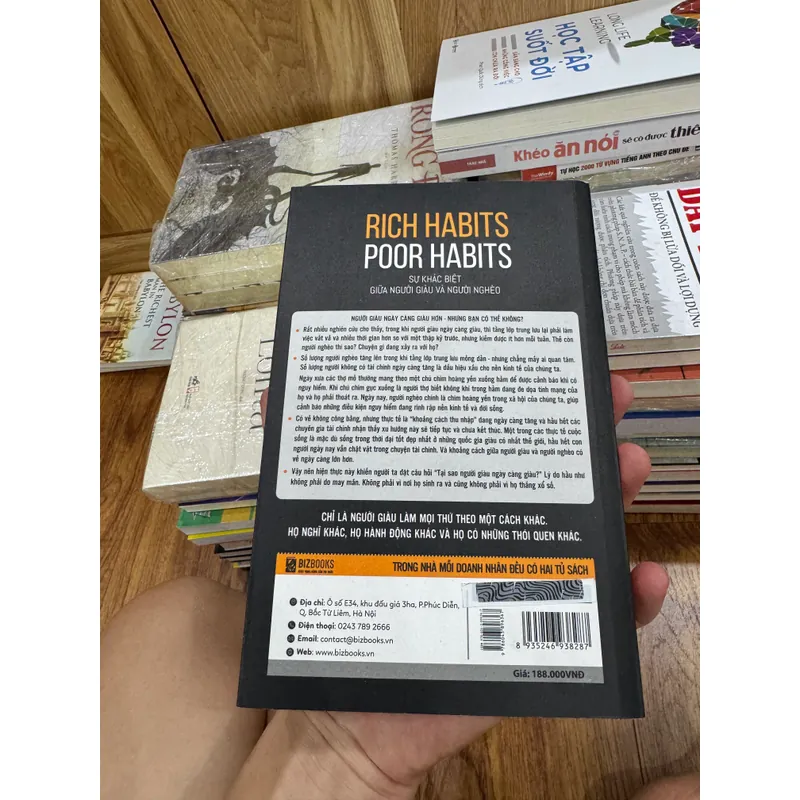 Rich poor habits - giàu nghèo  559158