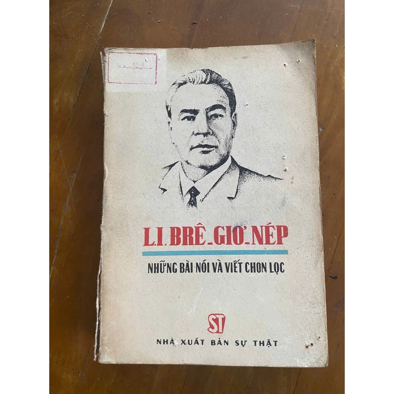 Leonid Ilyich Brezhnev - Những bài viết và nói chọn lọc 517896