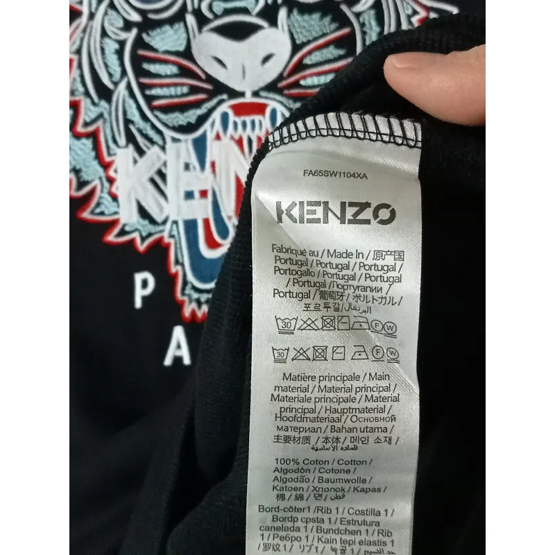 Áo len Kenzo chui đầu thêu logo đầu hổ màu đen 719780