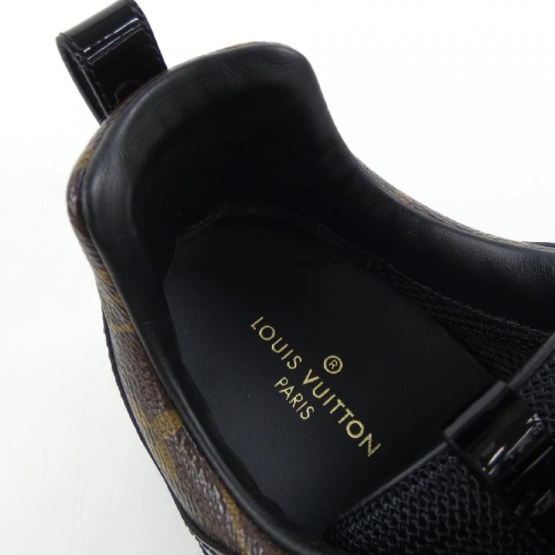 Giày sneaker dòng Runaway của Louis Vuitton - Hàng hiệu chính hãng 827897