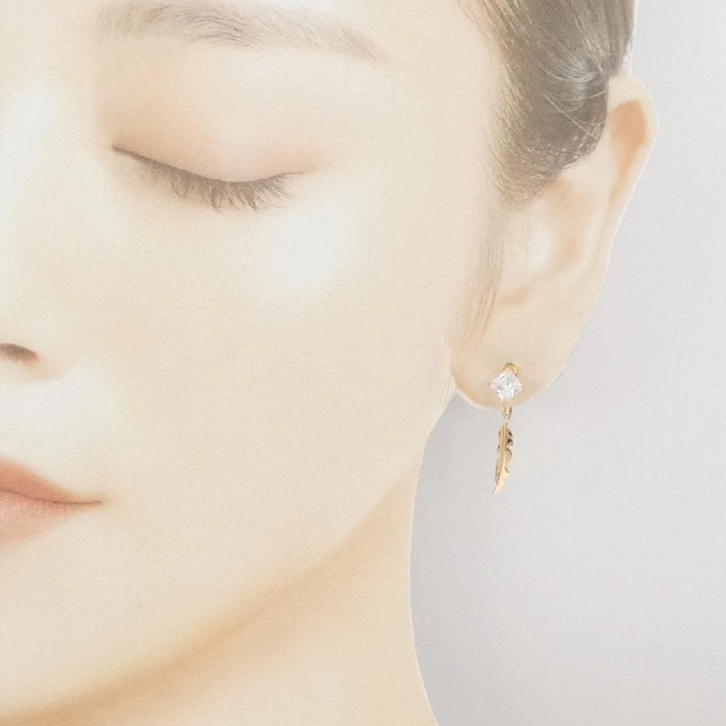 K18YG Feather Cubic Earring - Hàng hiệu Authentic 873072
