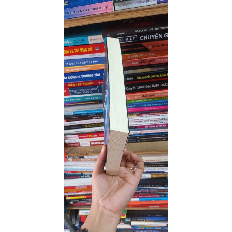 Khắp Dải Ngân Hà- LiKi Trung 521778