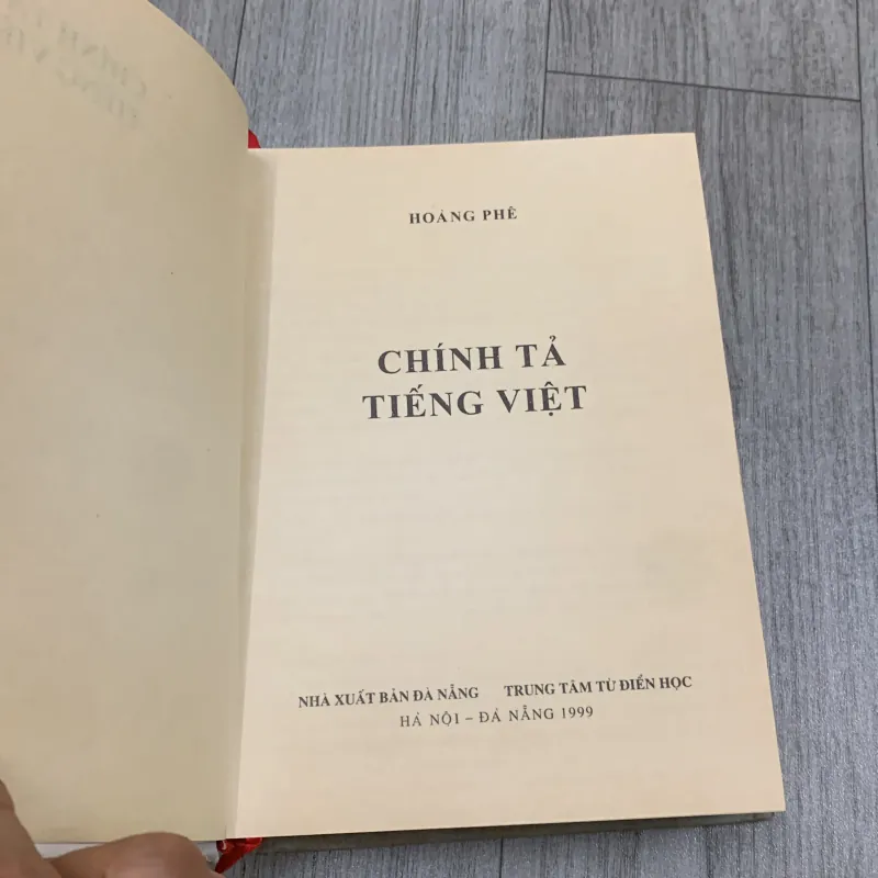 Chính tả tiếng việt - hoàng phê. 10a1 1025611