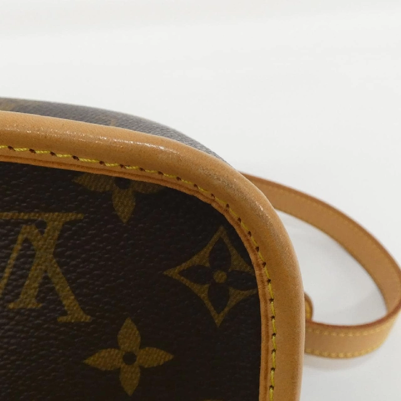 Túi xách vai Louis Vuitton Monogram Salony M42250 - Hàng hiệu Chính hãng 802950