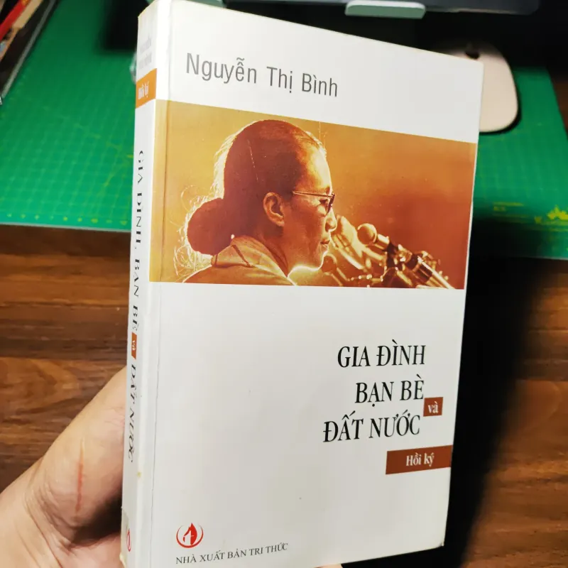 Gia Đình Bạn Bè Và Đất Nước 1035358