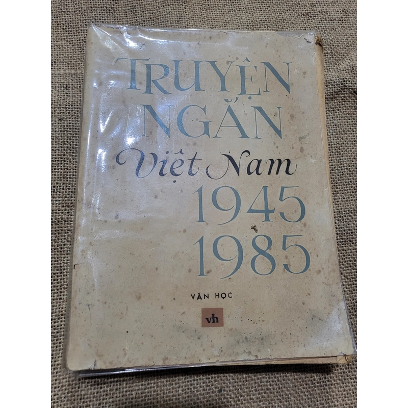 Truyện ngắn Việt Nam từ 1945 đến 1985 sách khổ lớn 328220