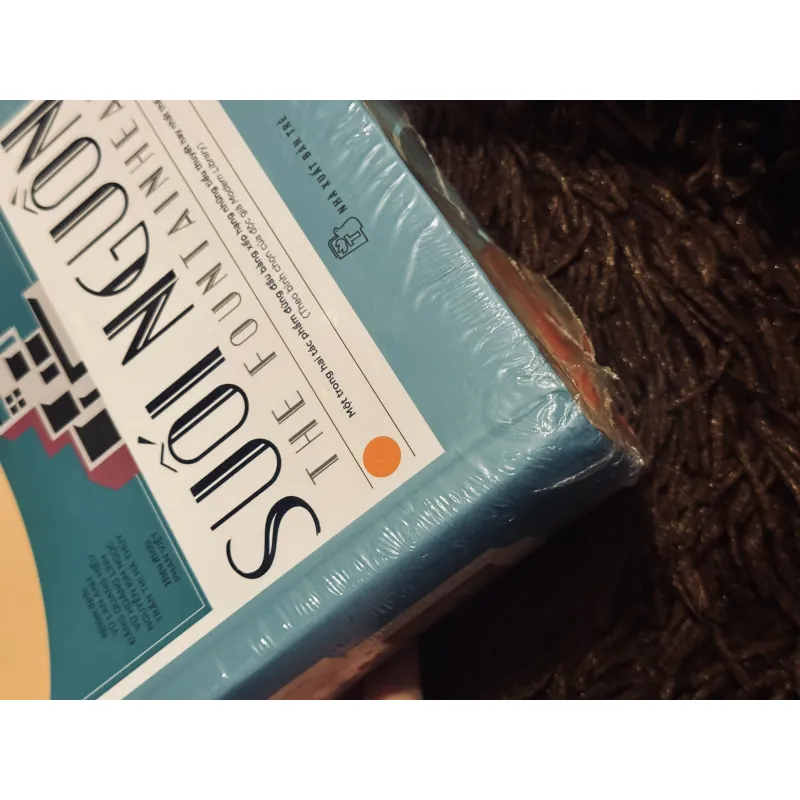 Suối nguồn (Bìa cứng, seal) 933909