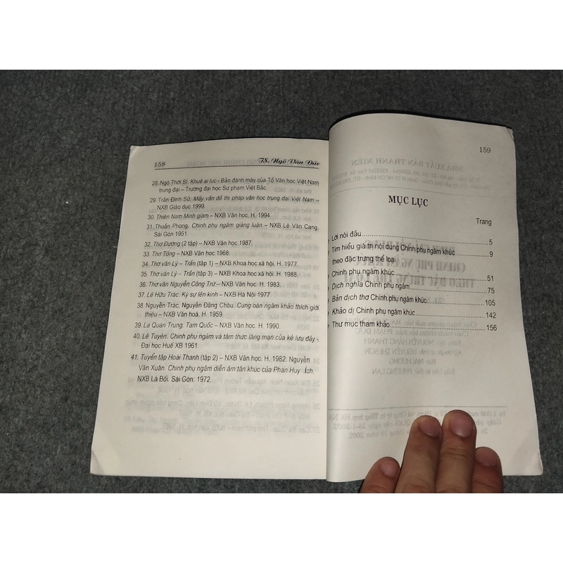ĐỊNH GIÁ NỘI DUNG CHINH PHỤ NGÂM KHÚC THEO ĐẶC TRƯNG THỂ LOẠI 551850