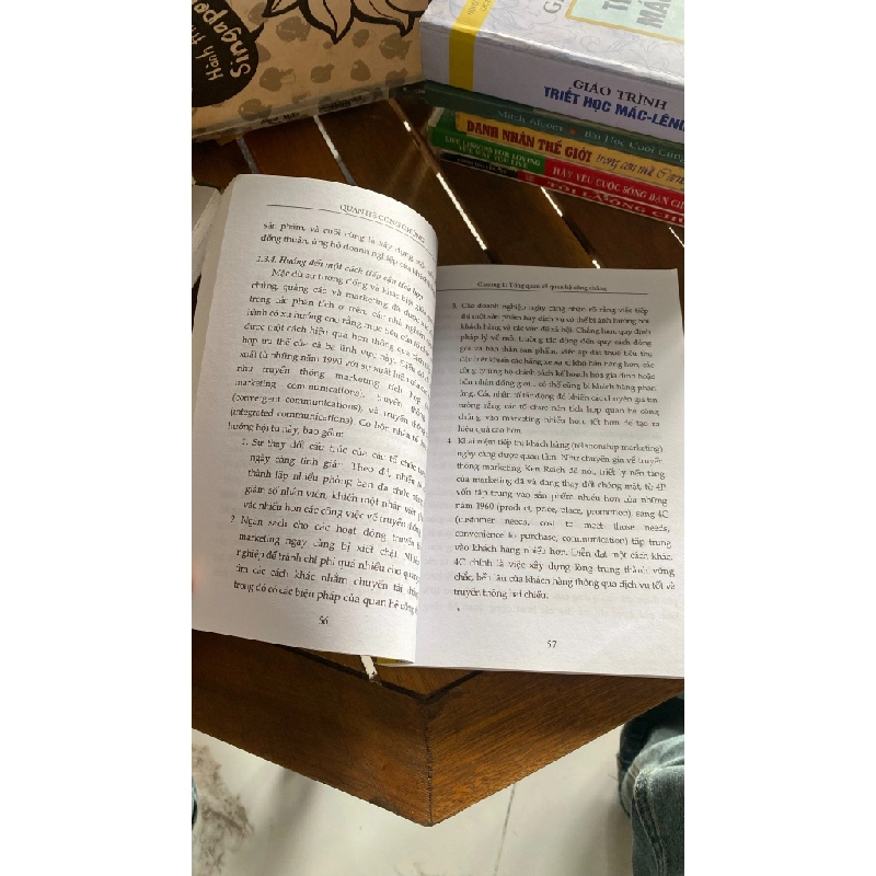 Quan hệ công chúng: Lý luận và thực tiễn - Nguyễn Sỹ Thanh & Nguyễn Văn Mạnh 530756