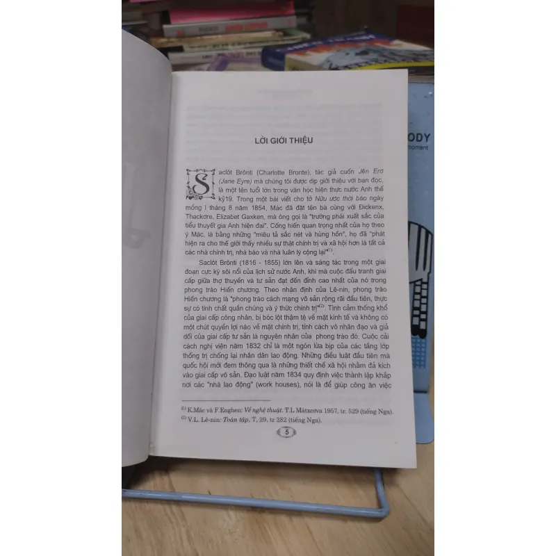 Sách: Jên Erơ - TG: Charlotte Bronte (A2) 1025787