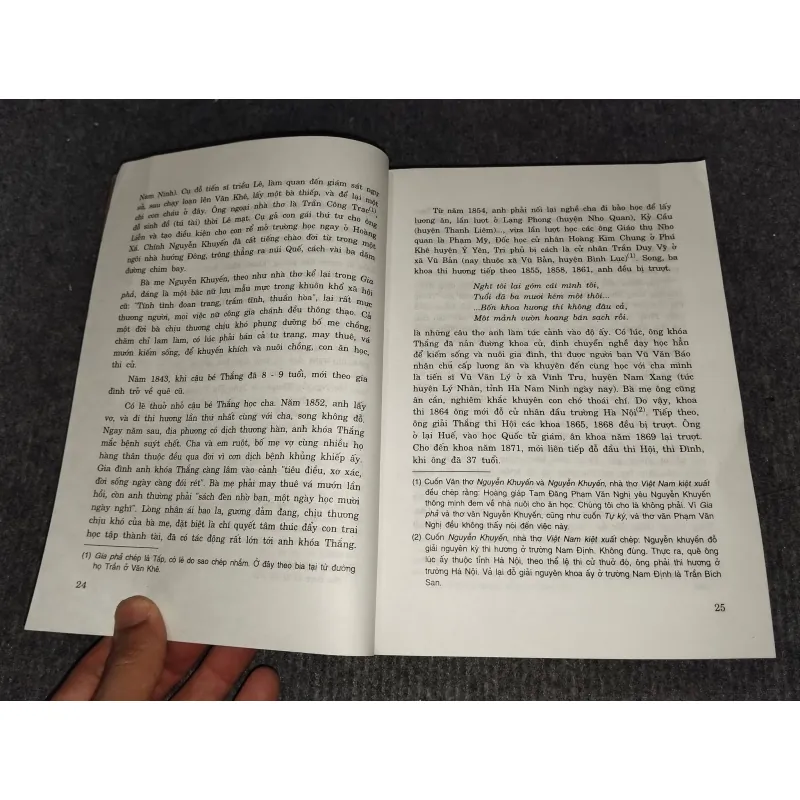 NGUYỄN KHUYẾN TÁC PHẨM 957928
