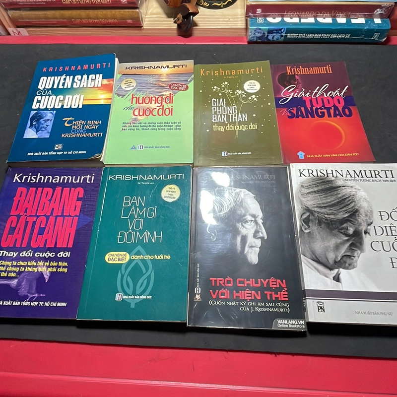 Combo 8 quyển sách hay của Jiddu Krishnamurti 300644