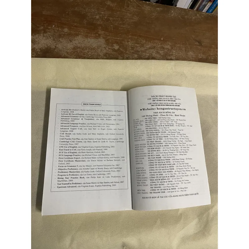 COMBO CÂU HỎI TRẮC NGHIỆM CHUYÊN ĐỀ ĐIỀN TỪ VÀO ĐOẠN VĂN TIẾNG ANH & KĨ NĂNG ĐỌC HIỂU  749273