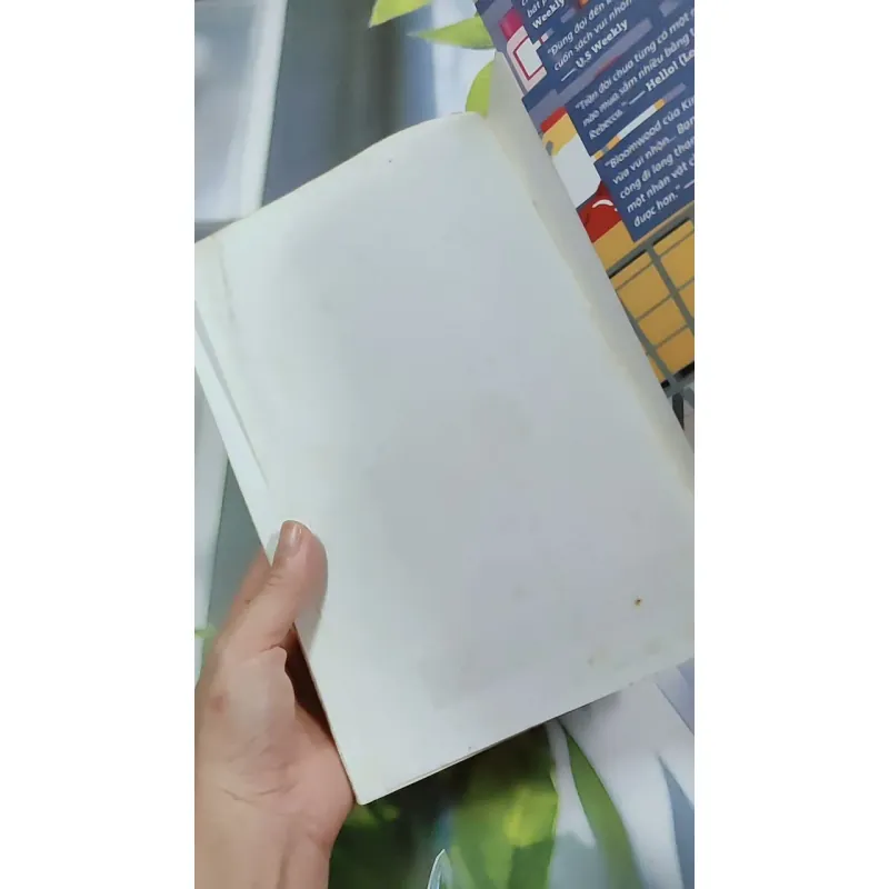 Tín Đồ Shopping Oanh Tạc Manhattan - Sophie Kinsella 744776