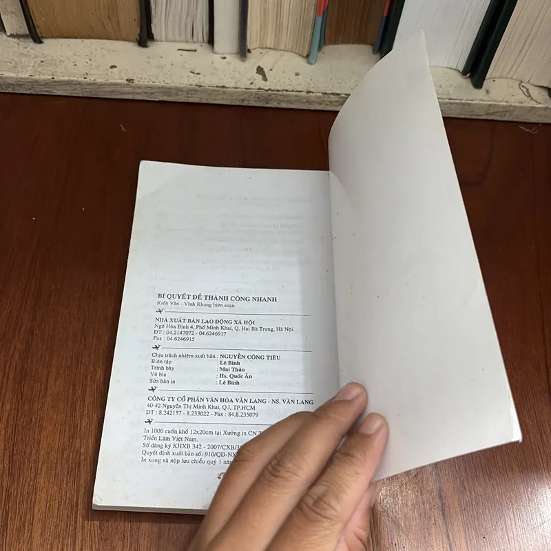 II Sách Kỹ Năng: Bí Quyết Để Thành Công - Kiến Văn, Vĩnh Khang - 2008 589640