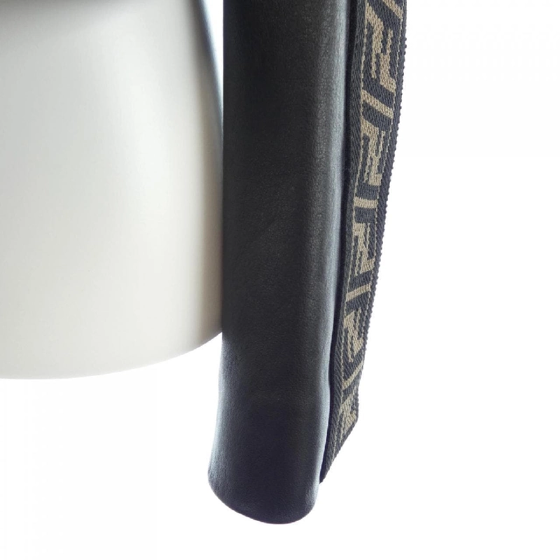 FENDI FPJ706 NBA Áo khoác da biker - Hàng hiệu Authentic 821671