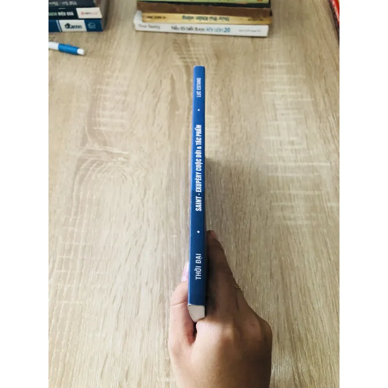 SAINT - EXUPERY CUỘC ĐỜI VÀ TÁC PHẨM  1029169