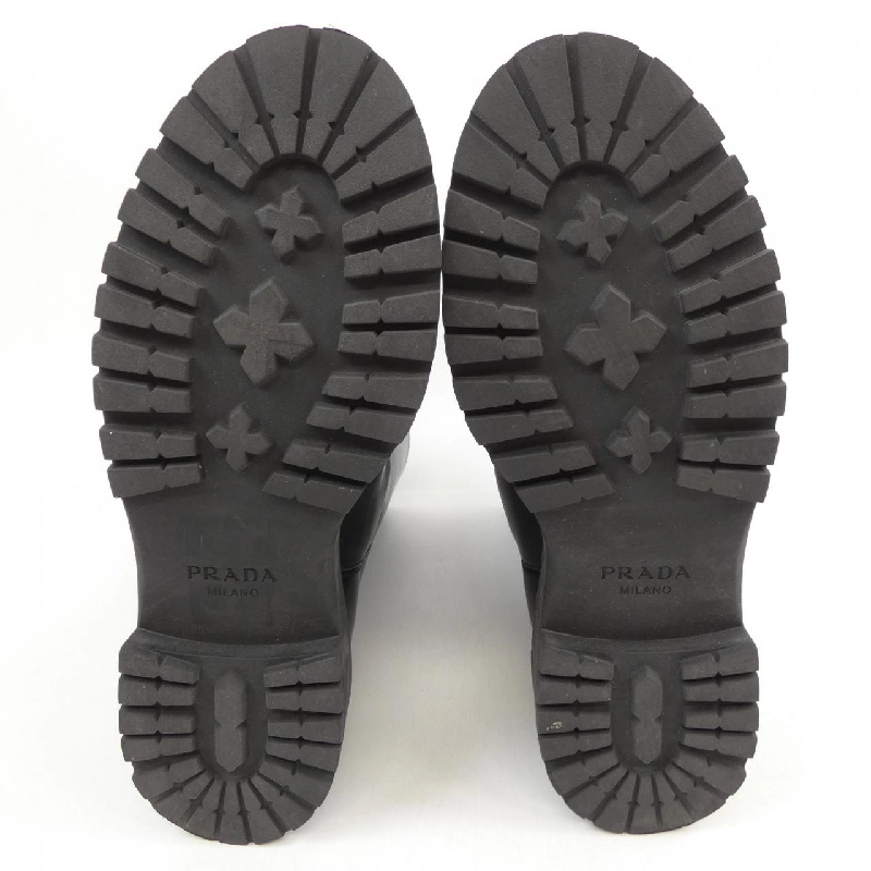 Giày bốt dài PRADA với logo hình tam giác 1U635N - Hàng hiệu Authentic 828749