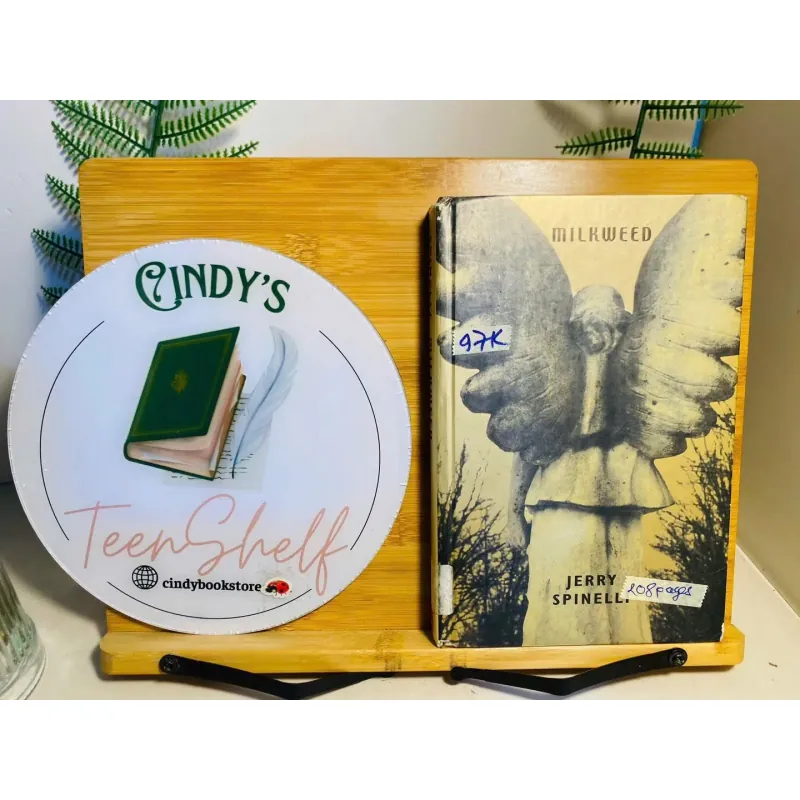 [Sách tiếng Anh 2hand] Like new 90% - 🍂 Milkweed – Jerry Spinelli 🌧️ 961024