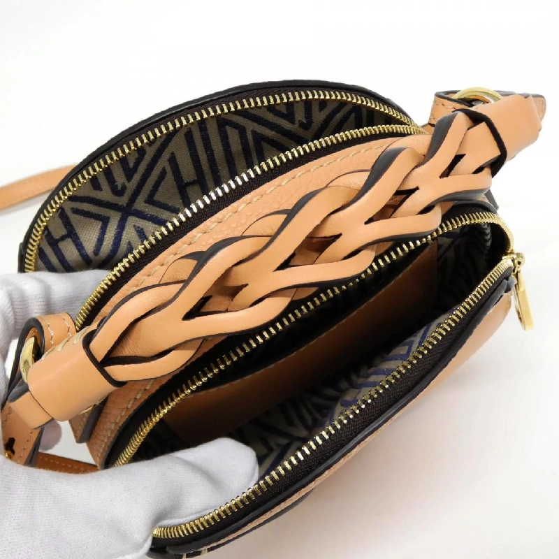 Túi Chloe Daria CHC21SP200 C62 617647