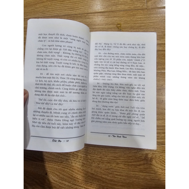 Thơ Vĩnh Thao - đất hạ (có thủ bút và chữ ký tác giả) 446608